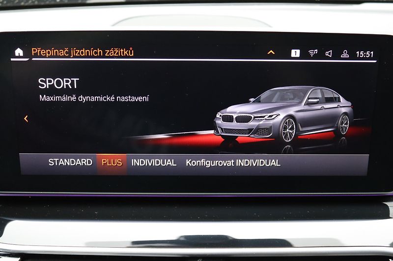 BMW Řada 5 540D XDRIVE G30 M-PAKET 250kW - fotka 31 z 50
