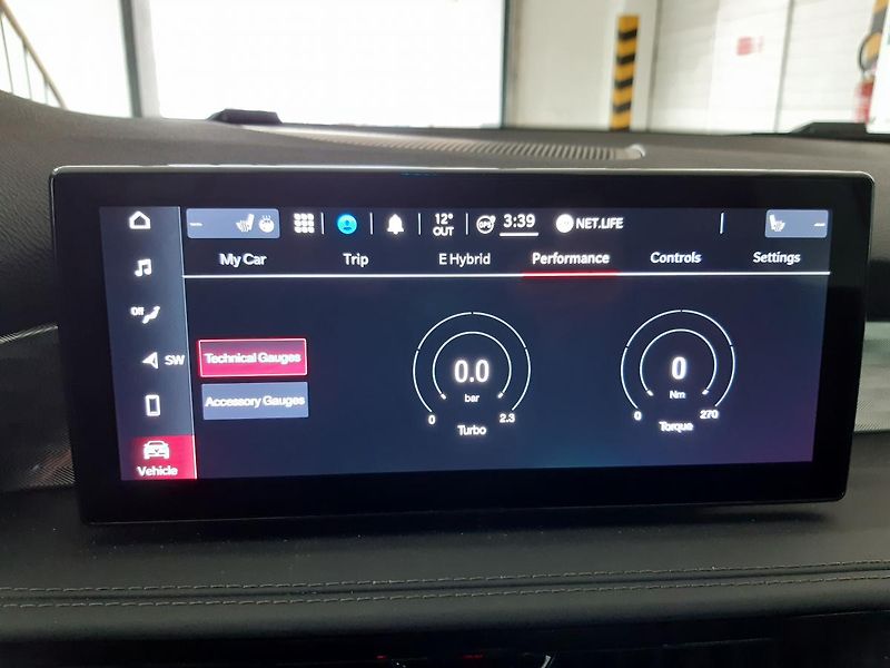 Alfa Romeo Tonale (2023) 1,3 PHEV 280 PS  Veloce - fotka 47 z 48
