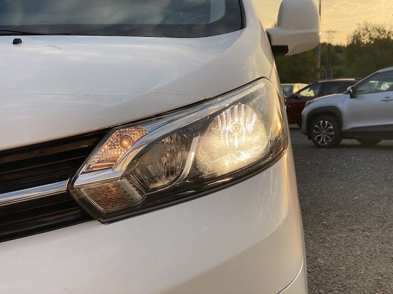 Toyota ProAce Verso 2.0D, ČR, Shuttle L1, DPH - fotka 7 z 15