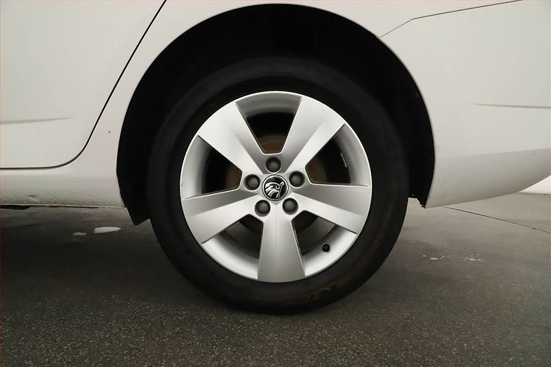 Škoda Fabia (2019) 1.0 TSI, Tempomat - fotka 11 z 15