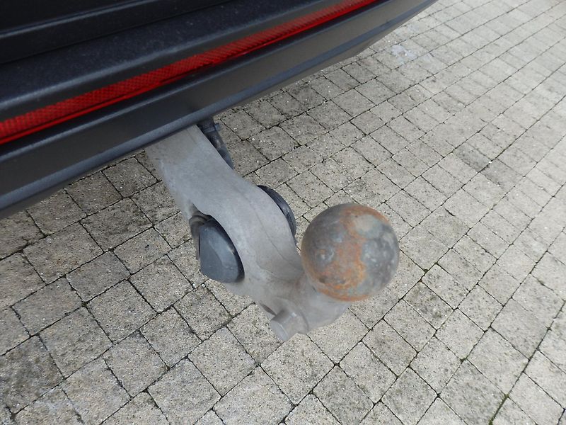 Volkswagen Touareg 3.0 TDI 170 kW ZÁVĚS, ODPOČET - fotka 11 z 23