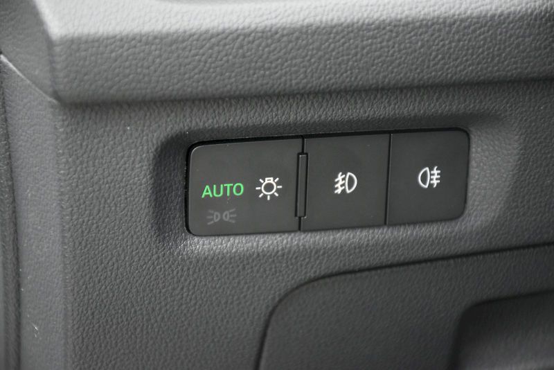 Škoda Octavia (2024) Style 1.5. 110 TSI 110 kW 6-st - fotka 18 z 35