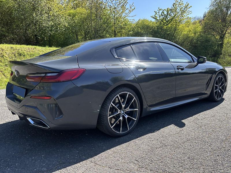 BMW Řada 8 (2022) 840d xDRIVE M PANO LASER H/K - fotka 5 z 40