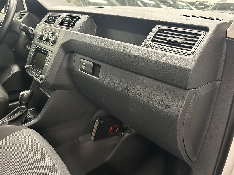 Volkswagen Caddy (2018) 1.4TGI Maxi Skříň | Záruka - fotka 22 z 44