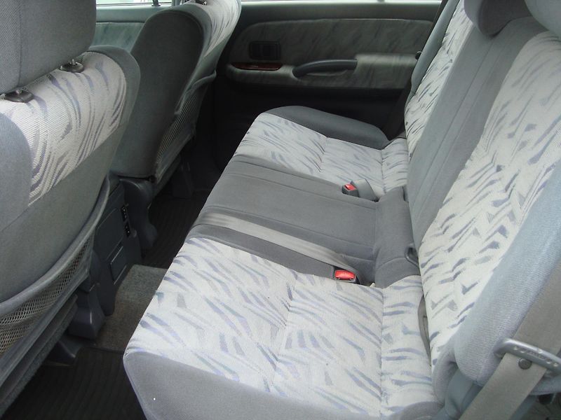 Toyota Land Cruiser (2001) 3,0D 4x4 - fotka 7 z 14