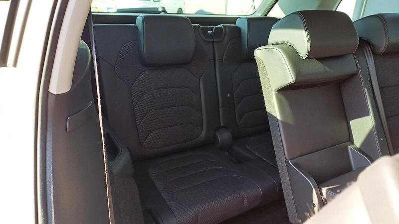 Škoda Kodiaq 2.0 TSI 140kW 4x4 7 míst - ČR - fotka 13 z 26