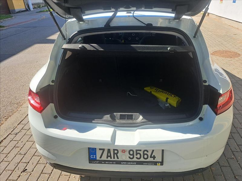 Renault Mégane 1,5 dCi - fotka 33 z 41