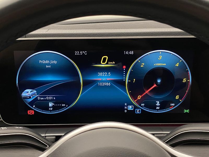 Mercedes-Benz GLE COUPE 400d 4MATIC AUT CZ - fotka 25 z 85