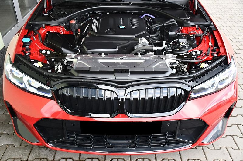 BMW Řada 3 320d xD Head-up MSPORT ČR - fotka 40 z 41