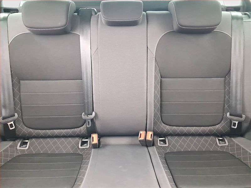 Škoda Fabia (2023) 1.0 TSI, ČR,1.maj, Tempomat - fotka 10 z 18