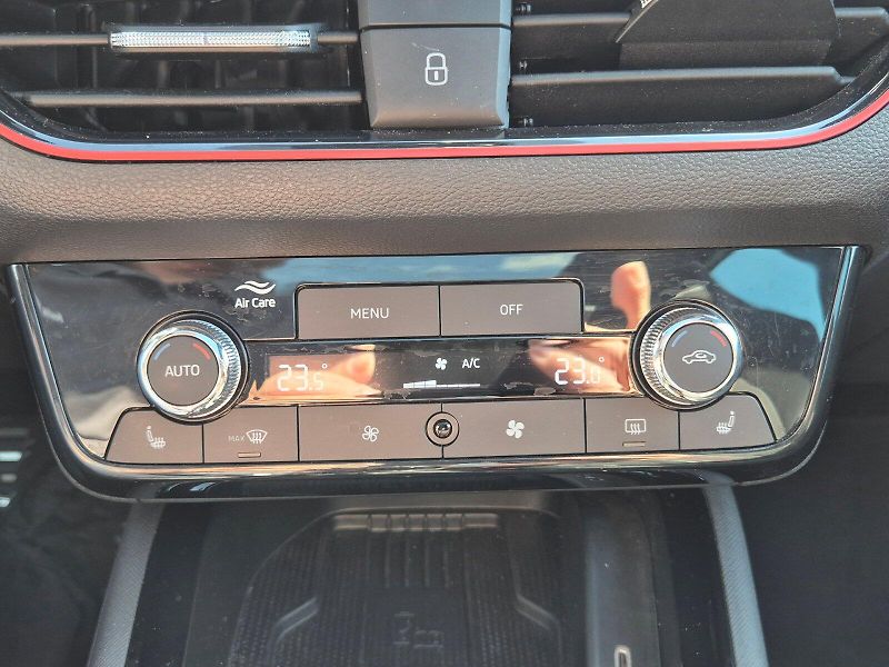 Škoda Scala (2025) Monte Carlo 1.0 TSI 85 kW 7°DS - fotka 29 z 38