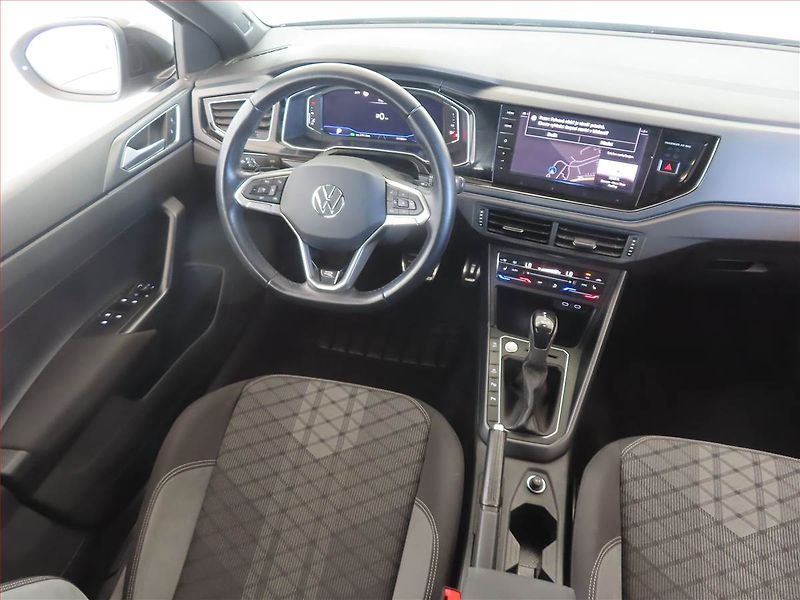 Volkswagen Taigo (2022) R-Line 1.5 TSI - fotka 7 z 14