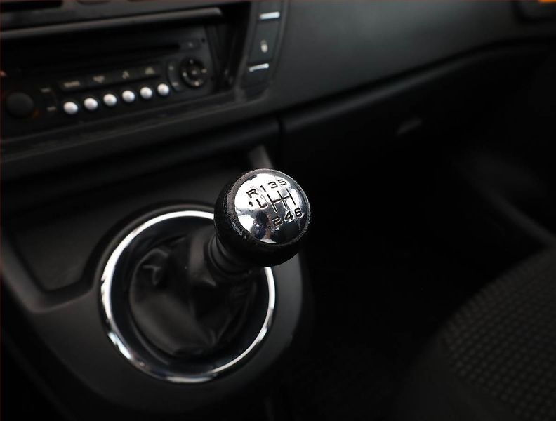 Citroën C4 Picasso (2012) 2.0 HDI, 7 míst, Serv.kniha - fotka 11 z 17