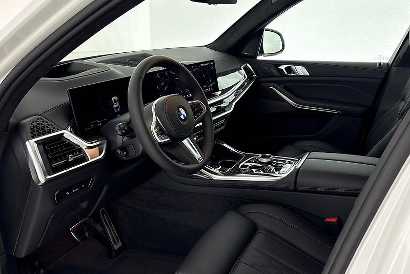 BMW X7 xDrive40d - fotka 6 z 29