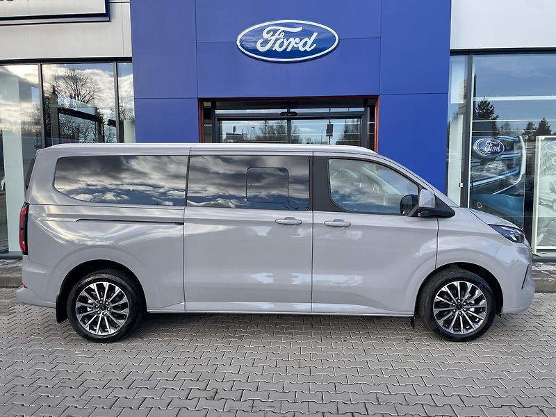 Ford Tourneo Custom Titanium X L2 125 kW AT AWD - fotka 3 z 27