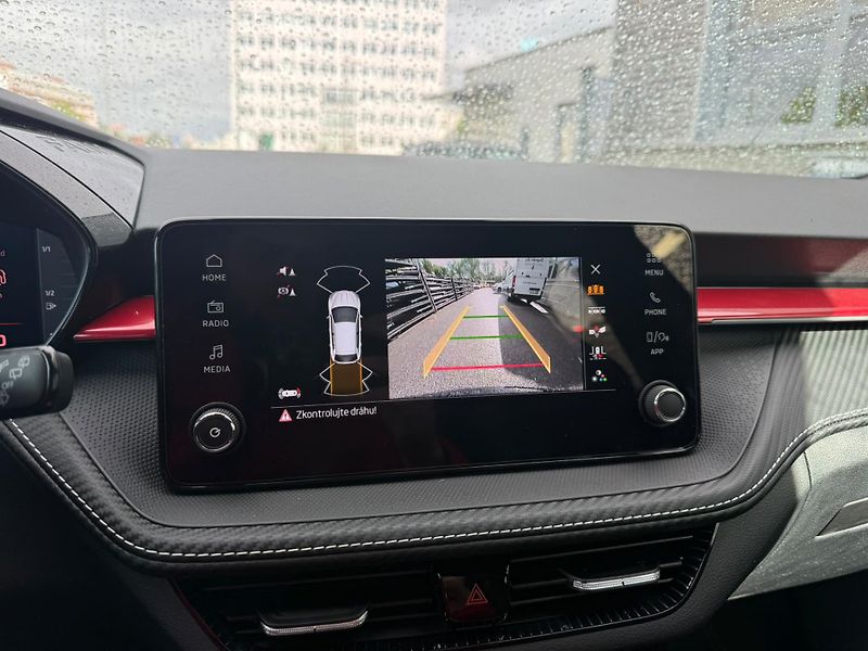Škoda Fabia Monte Carlo 1,5 TSI 110 kW DSG - fotka 15 z 22
