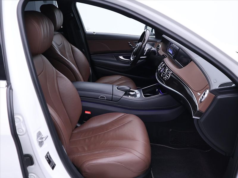 Mercedes-Benz Třídy S 3,0 350d 4Matic AMG paket - fotka 14 z 39