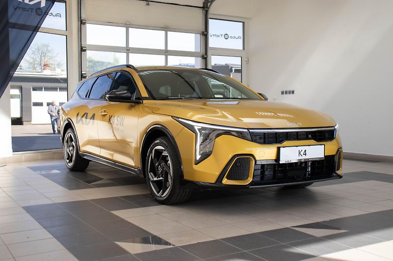 Kia K4 Sportswagon 1,6 T-GDi GPF 7DCT GT-LINE - fotka 3 z 16