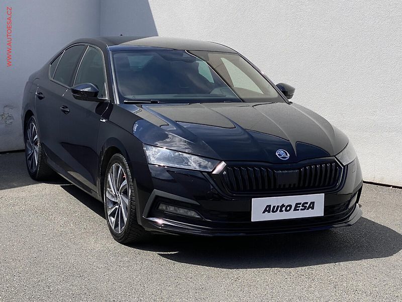 Škoda Octavia (2023) 1.5 TSi, ČR, SportLine, DSG - fotografie inzerátu
