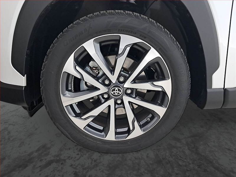 Toyota Corolla Cross (2024) 2.0 Hybrid AWD - fotka 15 z 19