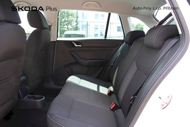 Škoda Rapid (2014) Ambition Plus 1.6TDI / 66kW 5° - fotka 20 z 22