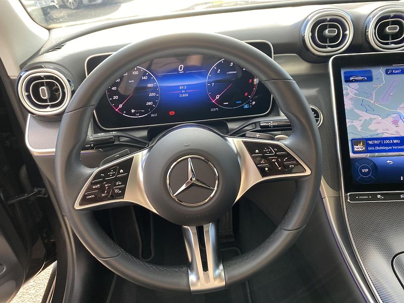 Mercedes-Benz GLC GLC 220d 4M kupé AVANTGARDE - fotka 12 z 27