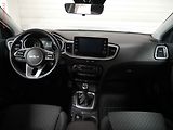 Kia Ceed (2023) 1.5 T-GDI, 1.maj,ČR, servis - náhled 8