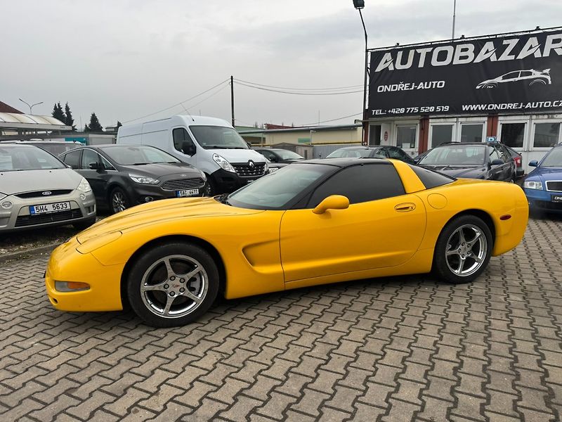 Chevrolet Corvette (2001) C5 TARGA LS1 5,7L V8 261KW DPH - fotka 2 z 50