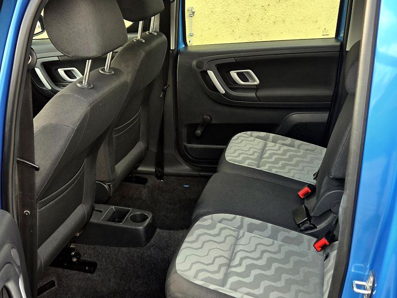 Škoda Roomster i 16V *SERV.KNÍŽKA*KLIMA      - fotka 17 z 40