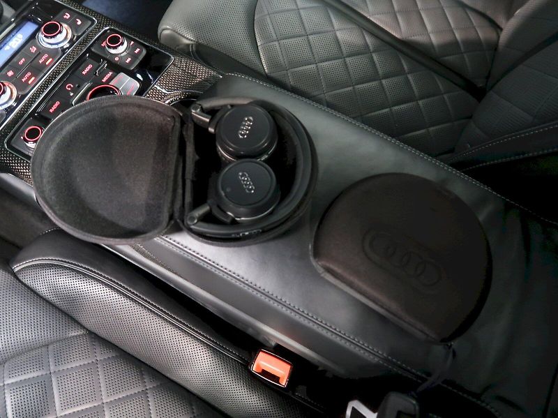 Audi S8 (2013) 4.0TFSI 382KW QUATTRO EXCLUSIV - fotka 25 z 52