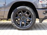 Dodge RAM (2024) 1500 Laramie Night Edition V8 - náhled 10