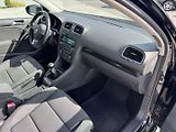 Volkswagen Golf (2012) Comfortline 1.2 TSI 63kW - náhled 27