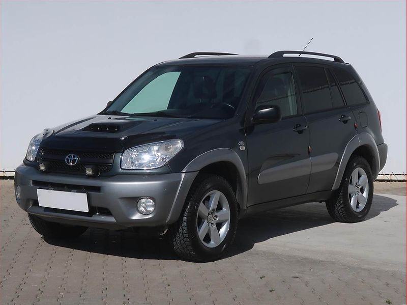 Toyota RAV4 (2004) 2.0 D-4D , 4X4, Tempomat - fotka 2 z 13