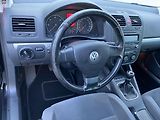 Volkswagen Golf (2009) 1.9 TDi, AC, park.čidla - náhled 12