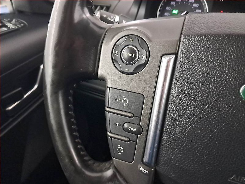 Land Rover Freelander (2013) 2.2 TD4, 4X4, Automat, Xenony - fotka 17 z 20