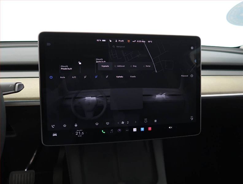 Tesla Model Y (2023) RWD LFP 60kWh, SoH 97% - fotka 16 z 33