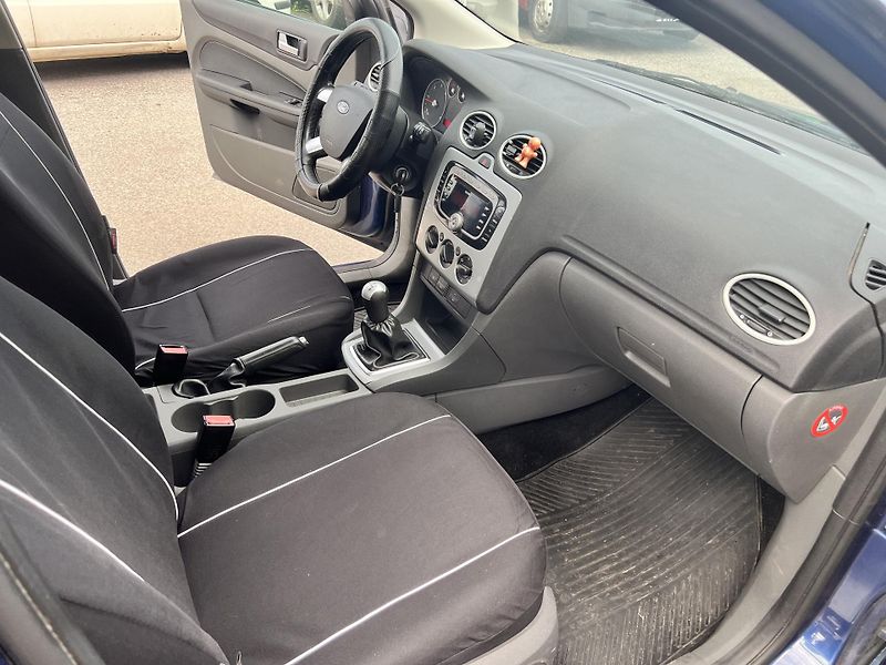 Ford Focus 1,6TDCI 74KW,KLIMA,2xPNEU - fotka 19 z 39