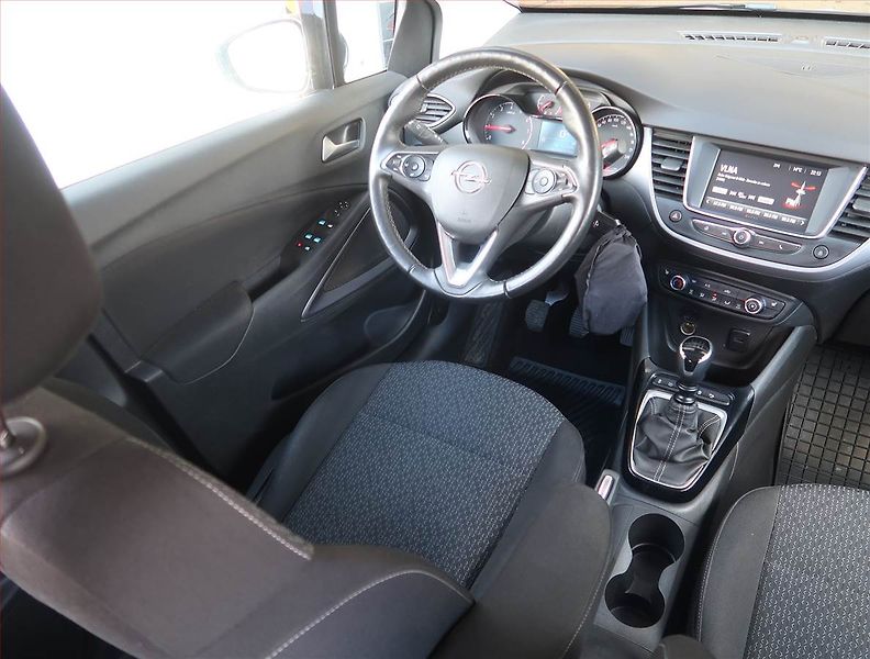 Opel Crossland X (2019) 1.2 Turbo, Serv.kniha - fotka 7 z 17