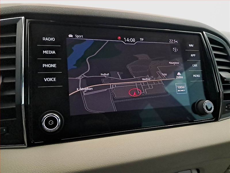 Škoda Karoq (2017) Style 2.0 TDI - fotka 13 z 19