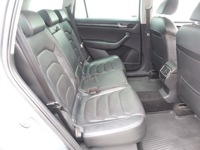 Škoda Kodiaq (2018) Style 2,0 TDI 110kW DSG 4x4 - fotka 23 z 30