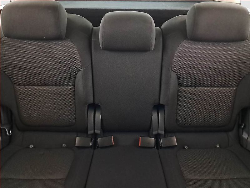 Škoda Yeti (2015) 2.0 TDI, 4X4, Tempomat - fotka 10 z 16