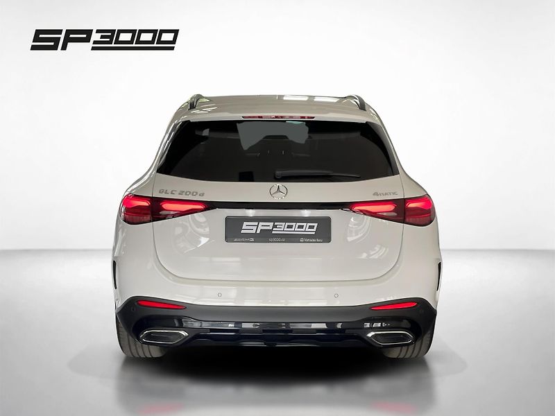 Mercedes-Benz GLC 200d 4Matic - fotka 4 z 29