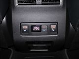 Mitsubishi Outlander 2,4 PHEV AWD Instyle 12tkm! - náhled 27