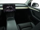 Tesla Model Y (2023) Long Range AWD 79kWh, SoH 92% - náhled 8