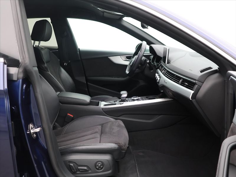 Audi S5 3,0 TFSi 260kW TipTronic 4X4 - fotka 10 z 26