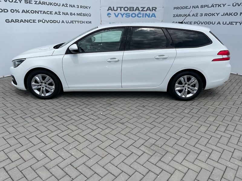 Peugeot 308 (2020) Com. 1.5HDi ČR! 1.maj.! - fotka 7 z 31