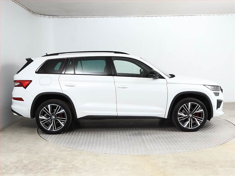 Škoda Kodiaq (2023) RS 2.0 TSI - fotka 6 z 26