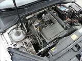 Volkswagen Golf 1,2 TSi 81kW 2x kola, serviska - náhled 33