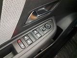 Citroën C4 (2021) 1.2 PureTech, ČR,1.maj - náhled 19