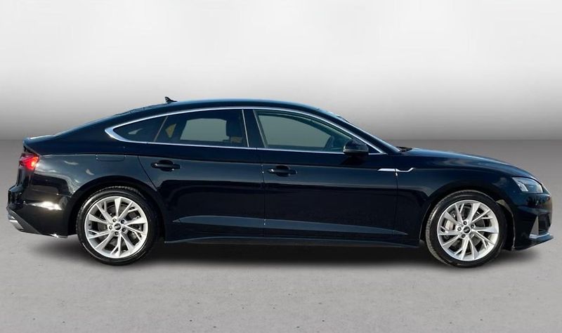 Audi A5 Sportback 45 TFSI Q Matrix Kam - fotka 7 z 24